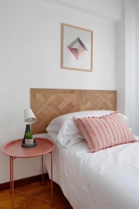 Apartamento Maura 2 Dormitorios Oviedo Dış mekan fotoğraf