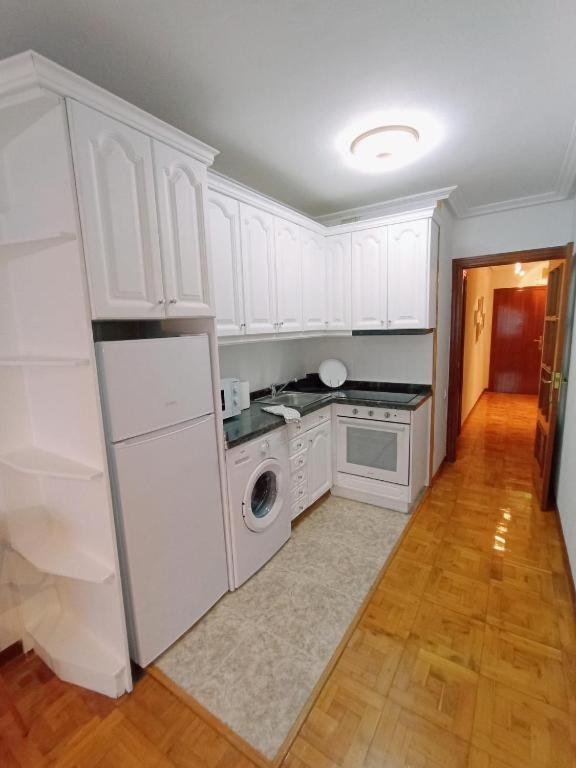 Apartamento Maura 2 Dormitorios Oviedo Dış mekan fotoğraf