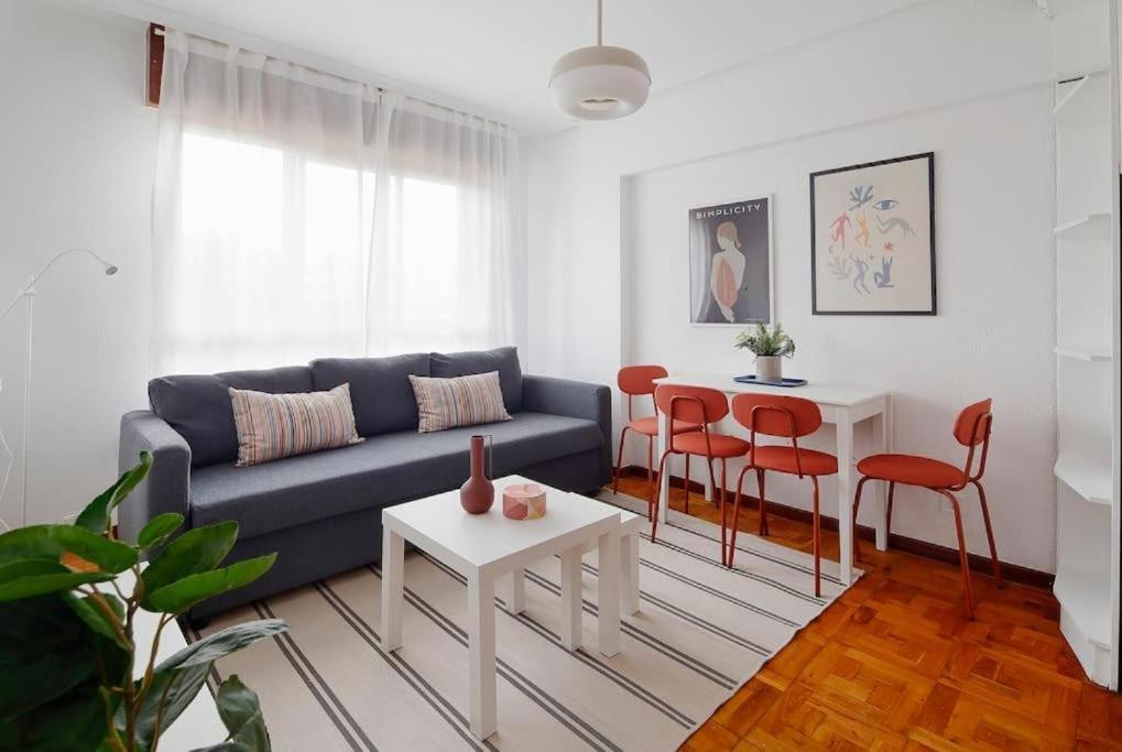 Apartamento Maura 2 Dormitorios Oviedo Dış mekan fotoğraf